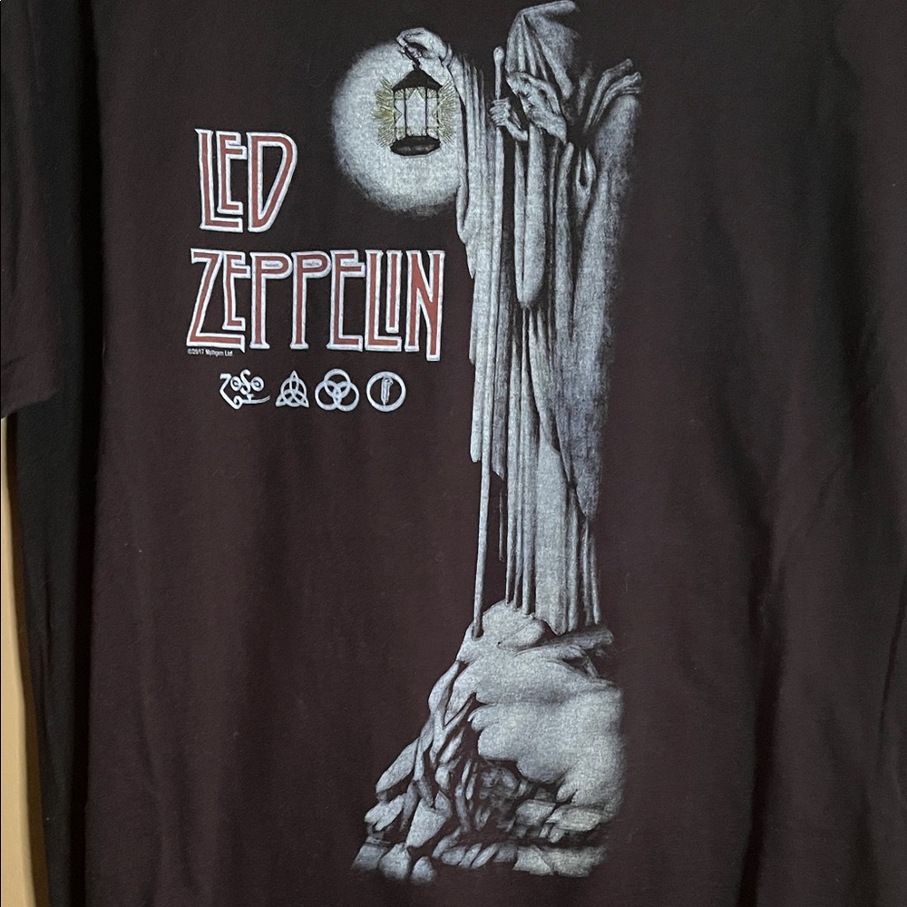 😄Led Zeppelin Tshirt medium